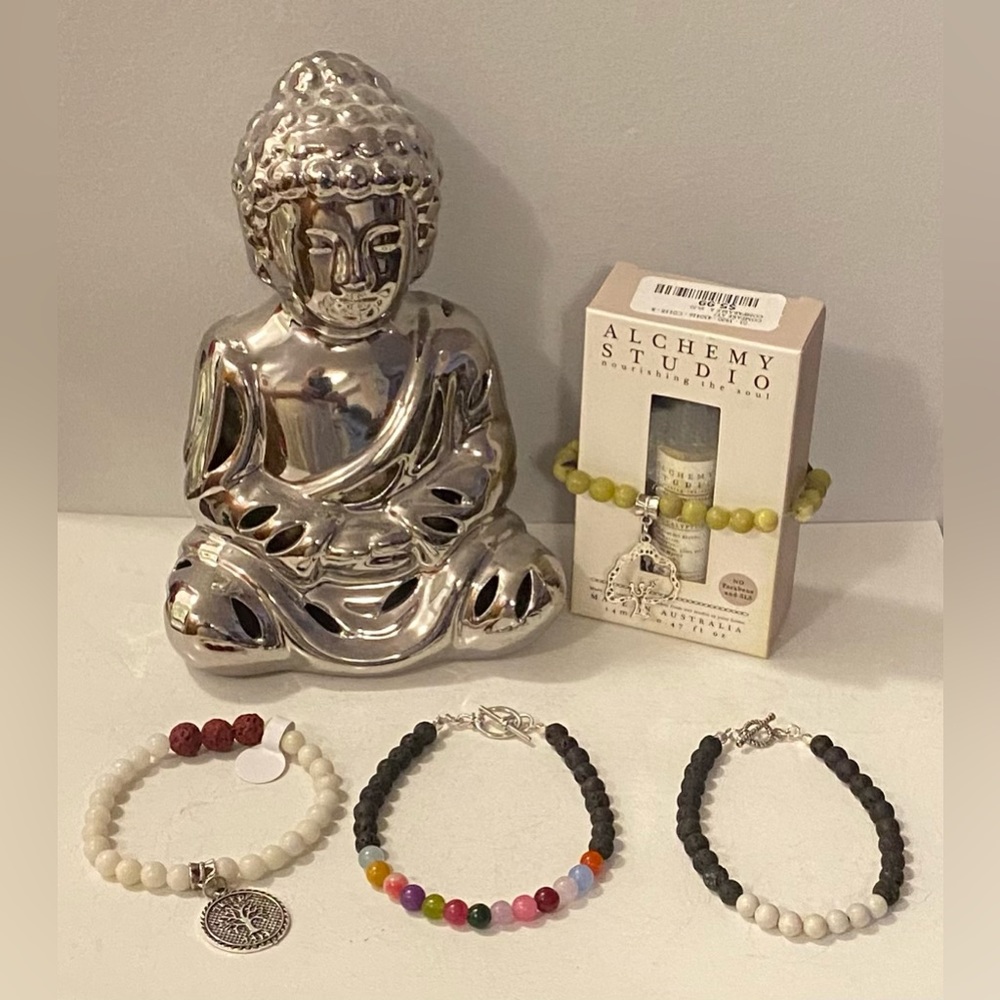 NEW Jade Essential Oil Bracelets - Picture 2 of 6